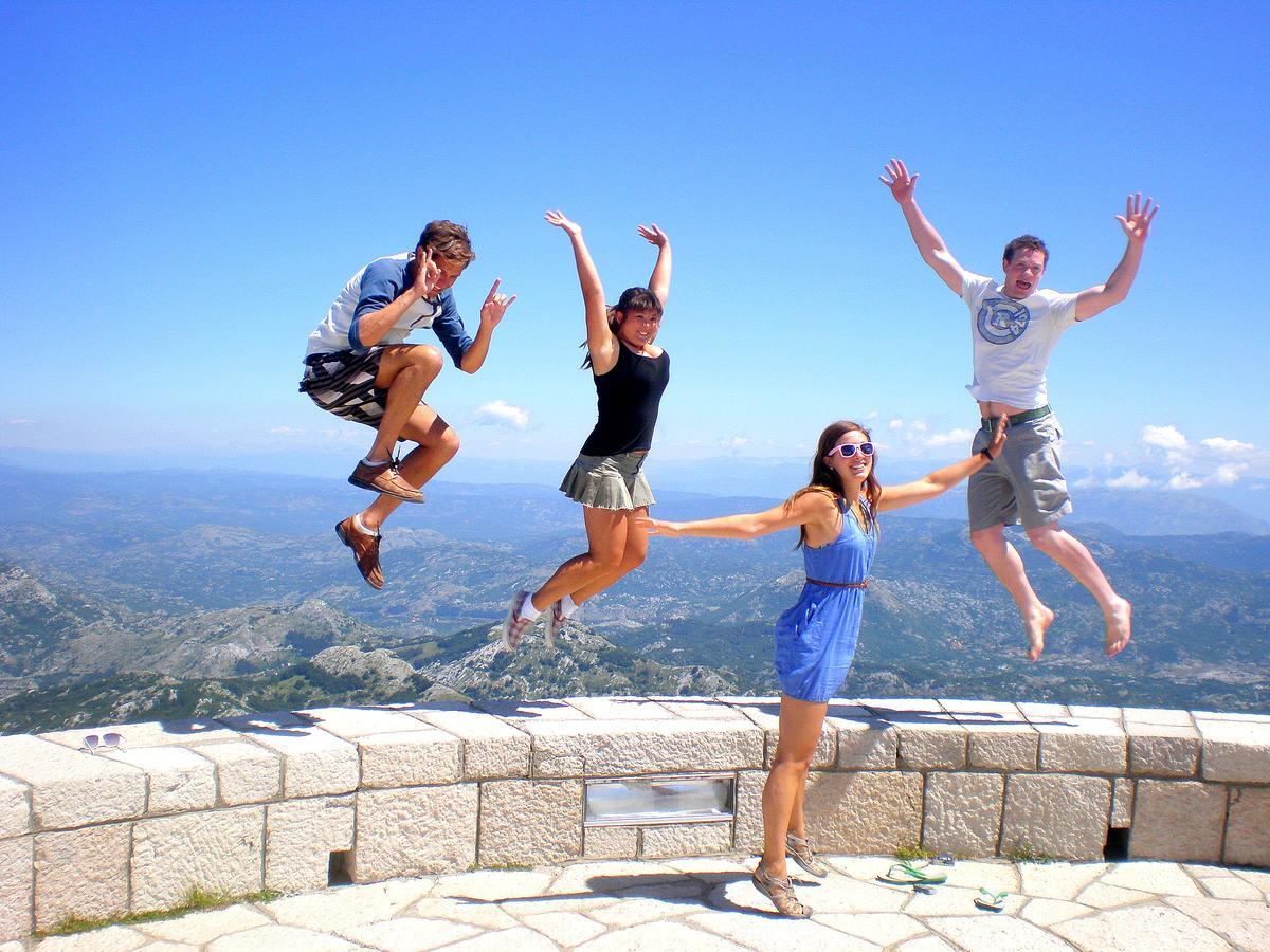 Montenegro Backpackers Oda ve Kahvaltı Budva