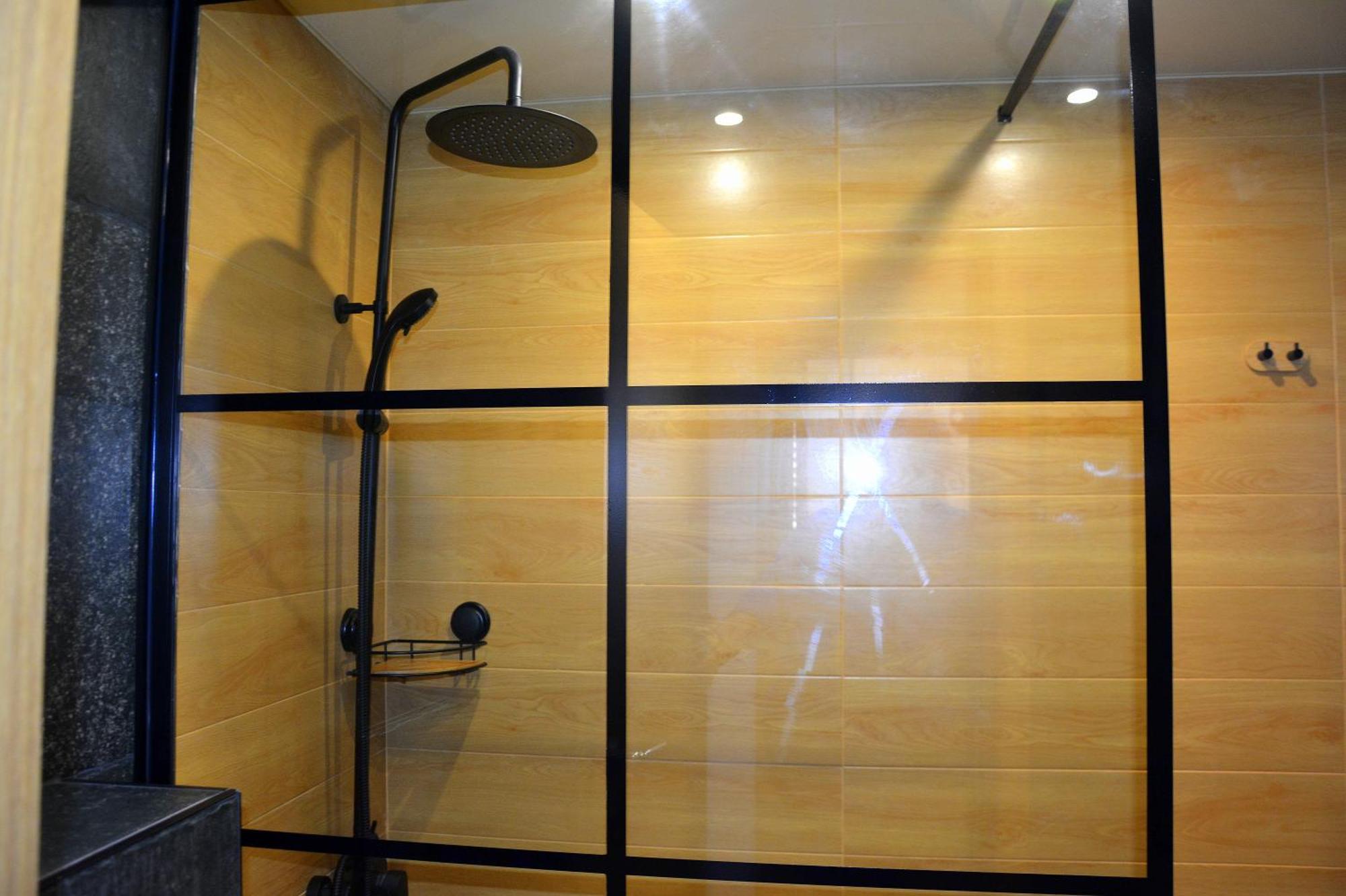 Couette-café Montenegro Backpackers Budva